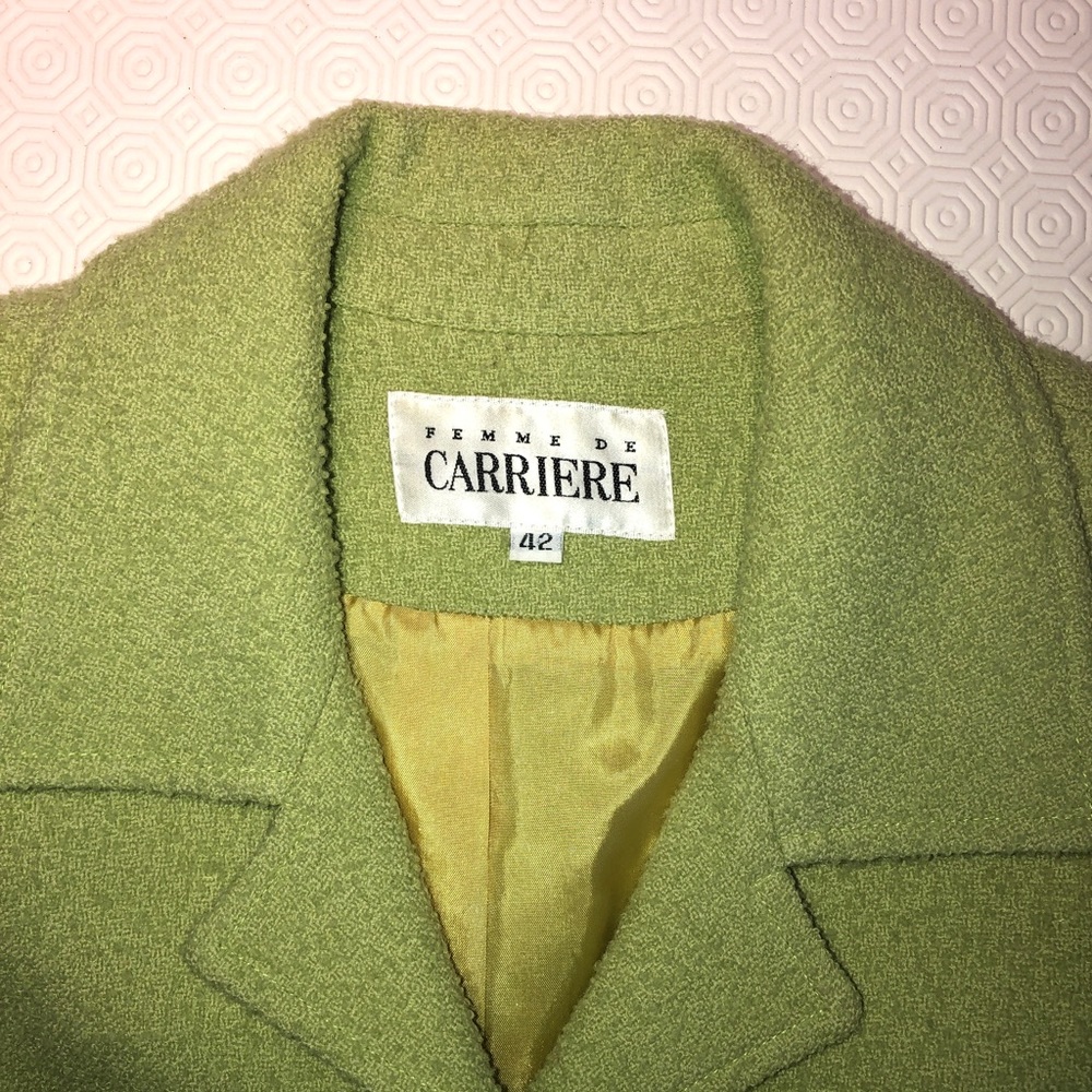 Femme de Carriere Ladies Suit - Picture 2 of 6